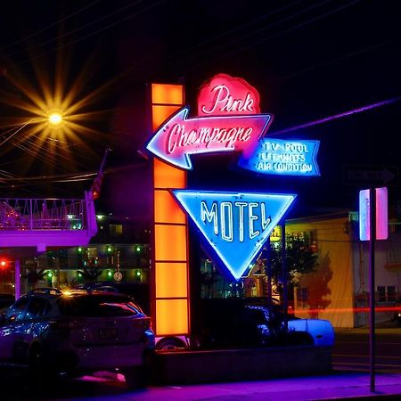 Pink Champagne Motel Wildwood Eksteriør billede